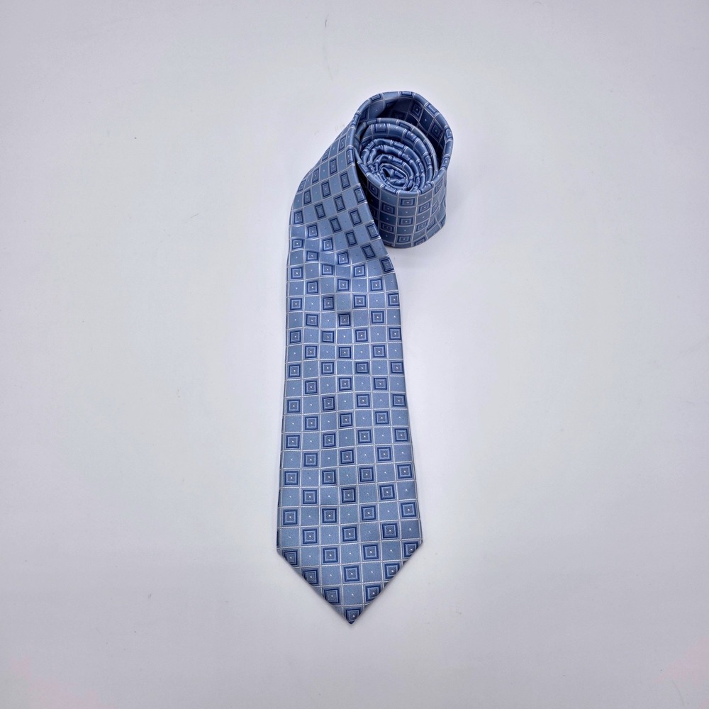 Donald J Trump Signature Collection Blue Geometric Silk Necktie Hand Made